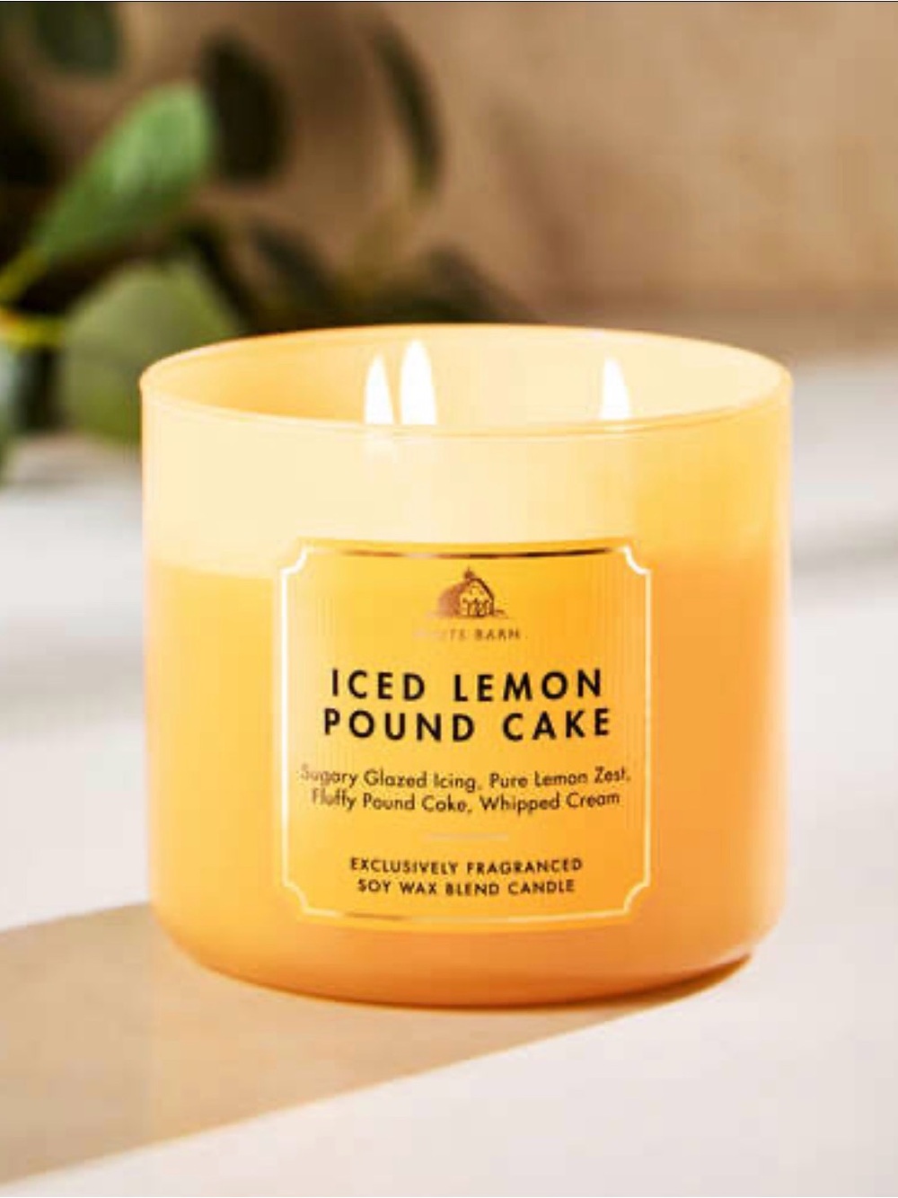 White Barn Iced Lemon Pound Cake 3-Wick Candle